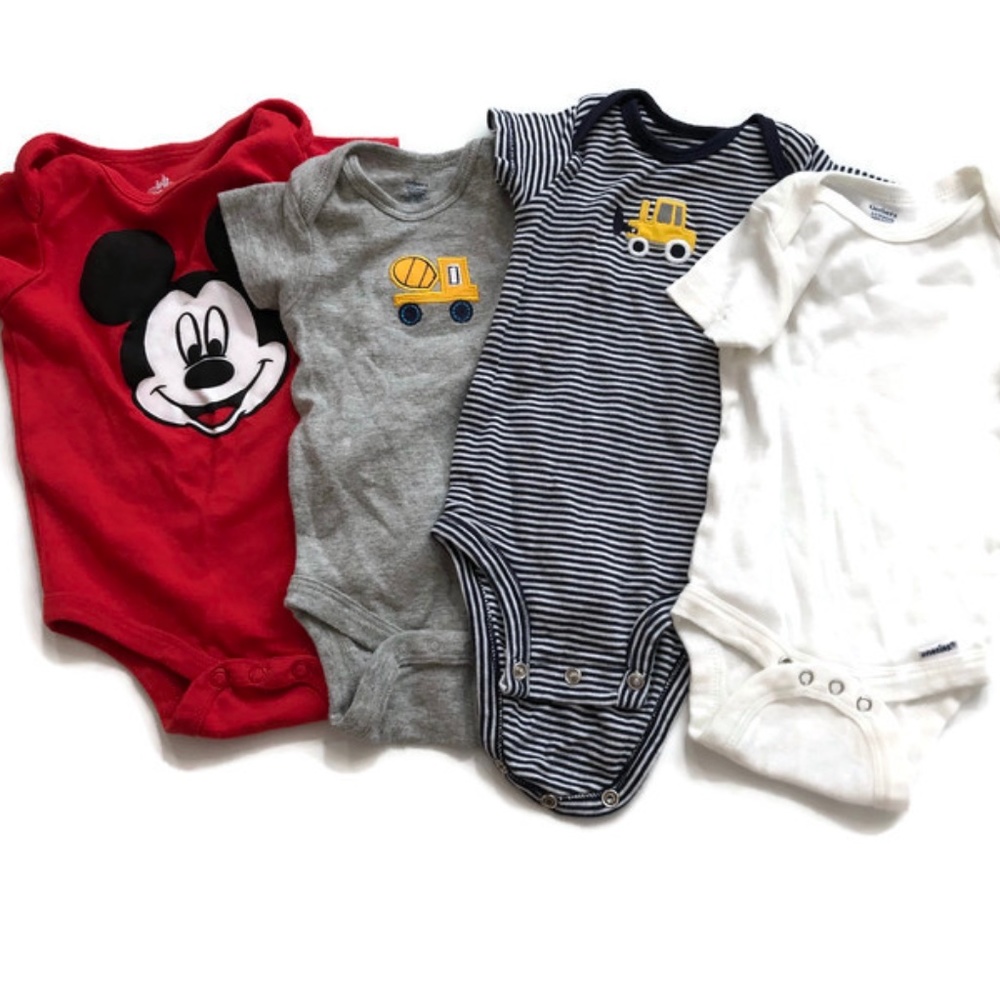 Set of 4 Onesie for Baby3-6 months